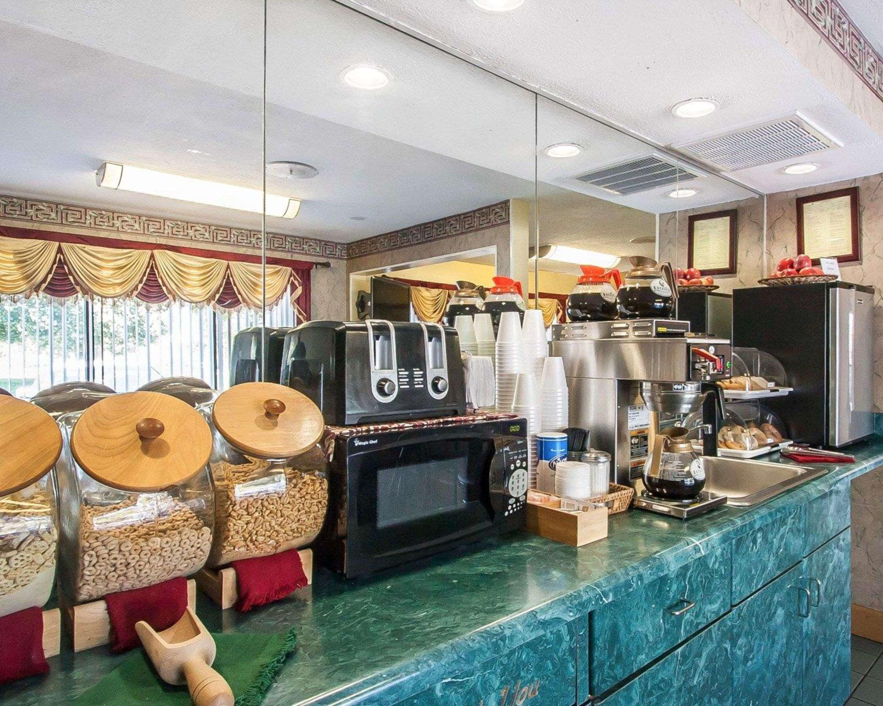 Econo Lodge Inn & Suites Murfreesboro Luaran gambar