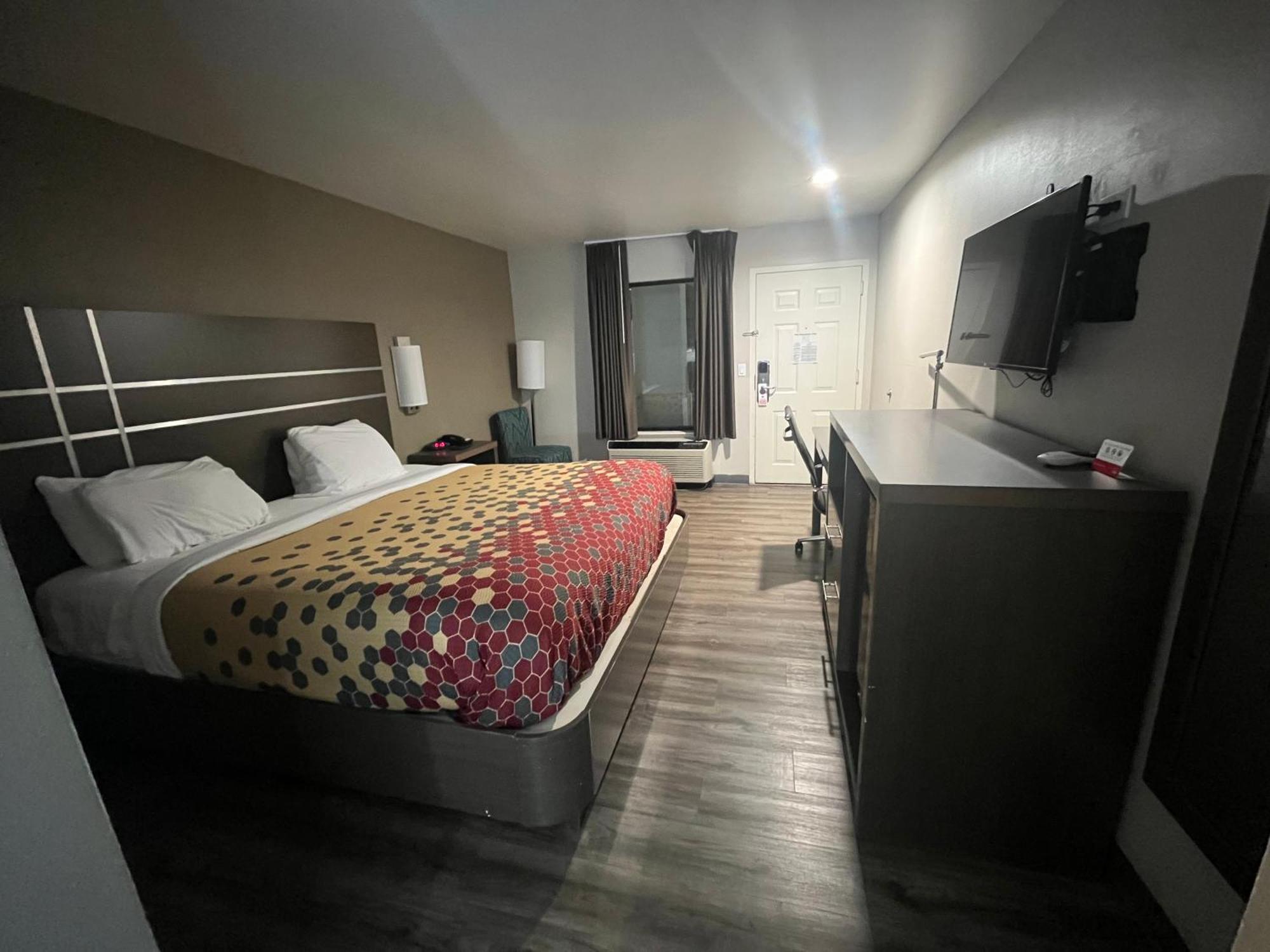 Econo Lodge Inn & Suites Murfreesboro Luaran gambar